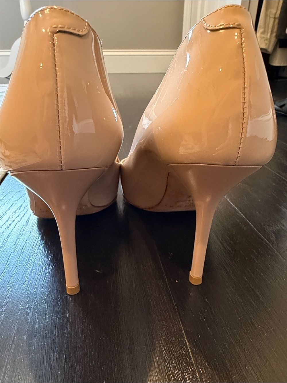 Jimmy Choo Nude Patent Leather Pointed Toe Pumps Size 4 - Picture 4 of 6